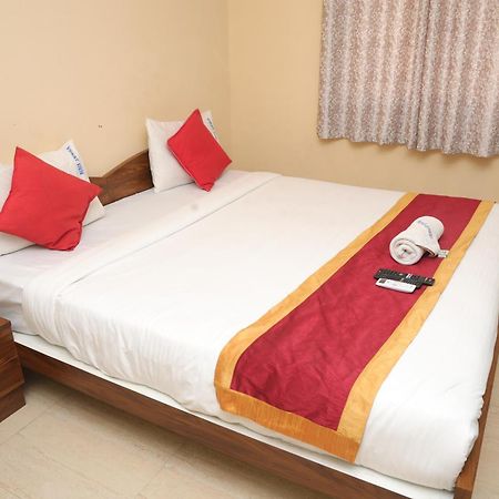 Hotel Pallavi Grand Bangalore Exterior photo